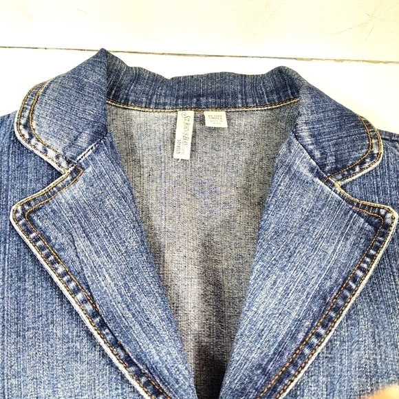 St John's Bay Petite Stretch women's blue jeans jacket Size:S/P - Picture 3 of 8